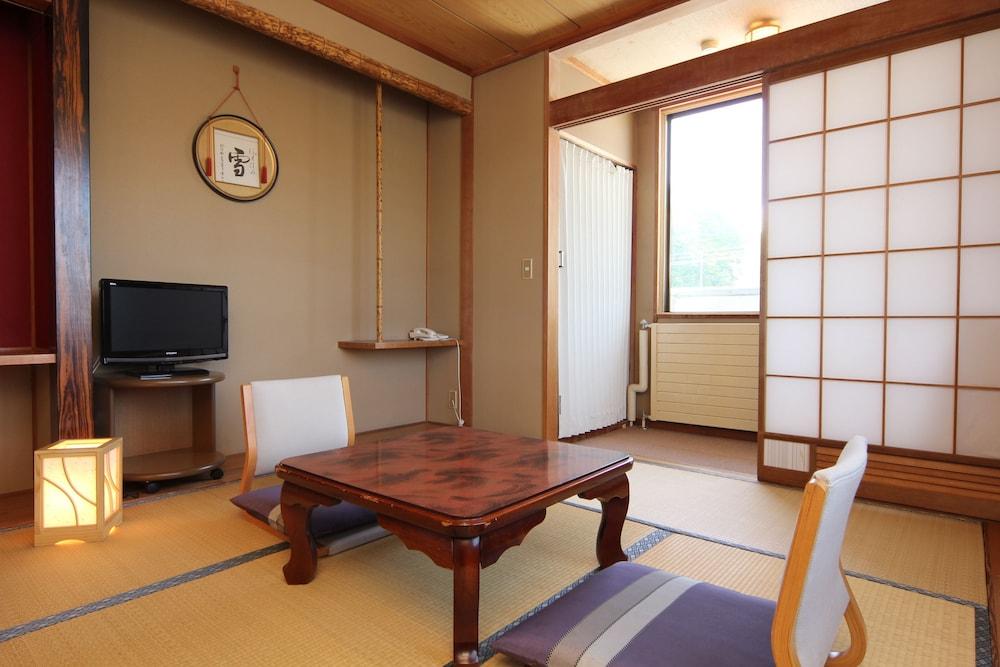 Hakuba Hotel Ougiya Kültér fotó