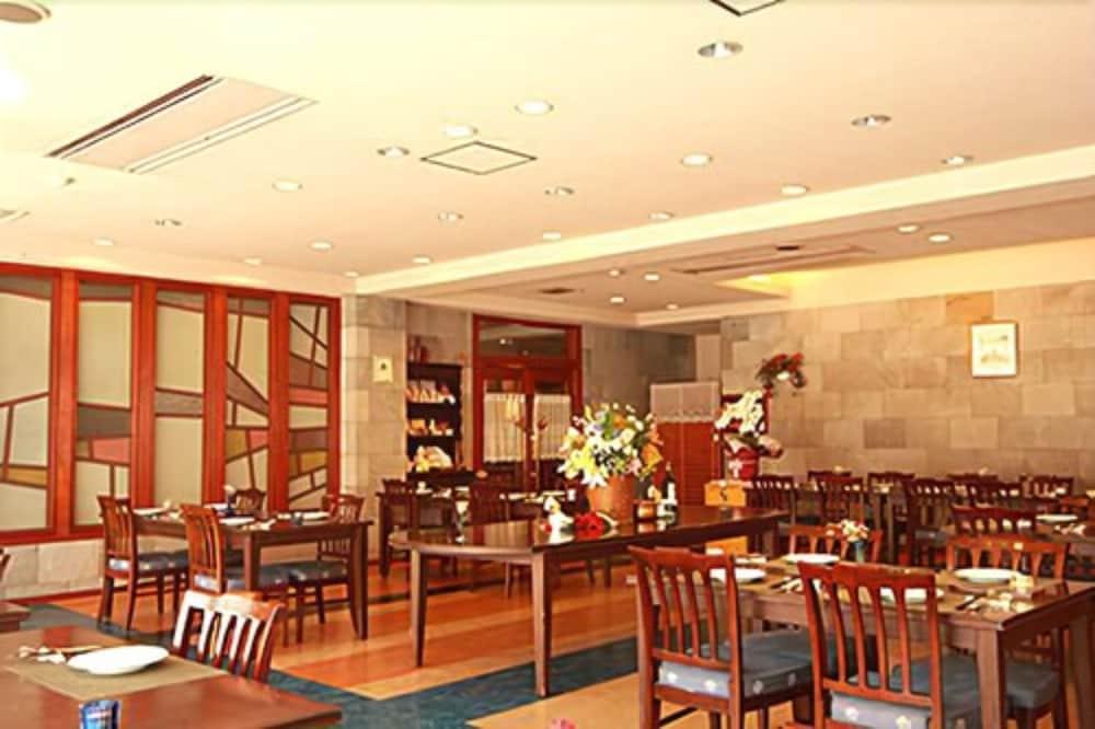 Hakuba Hotel Ougiya Kültér fotó